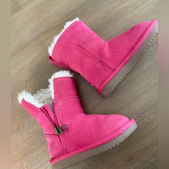 Koolaburra Other - Kookaburra by UGG Toddler Pink Zipper Boots in Sz 7